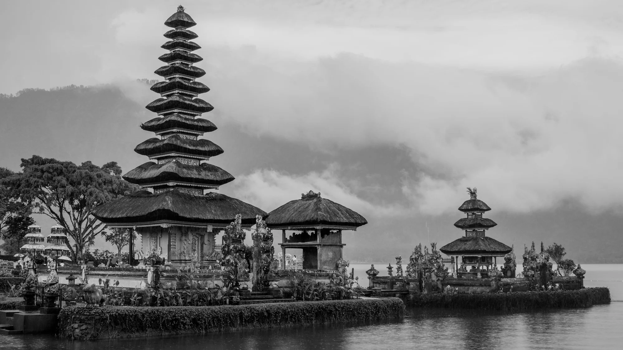 CONNECTING ISLANDS AND EMPOWERING YOUTH