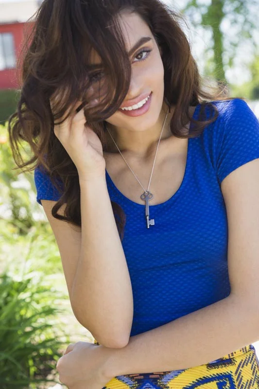 Lifestyle Image Photograph: Stephanie Hynes Photography Model: Rubina ( L.A. Models )