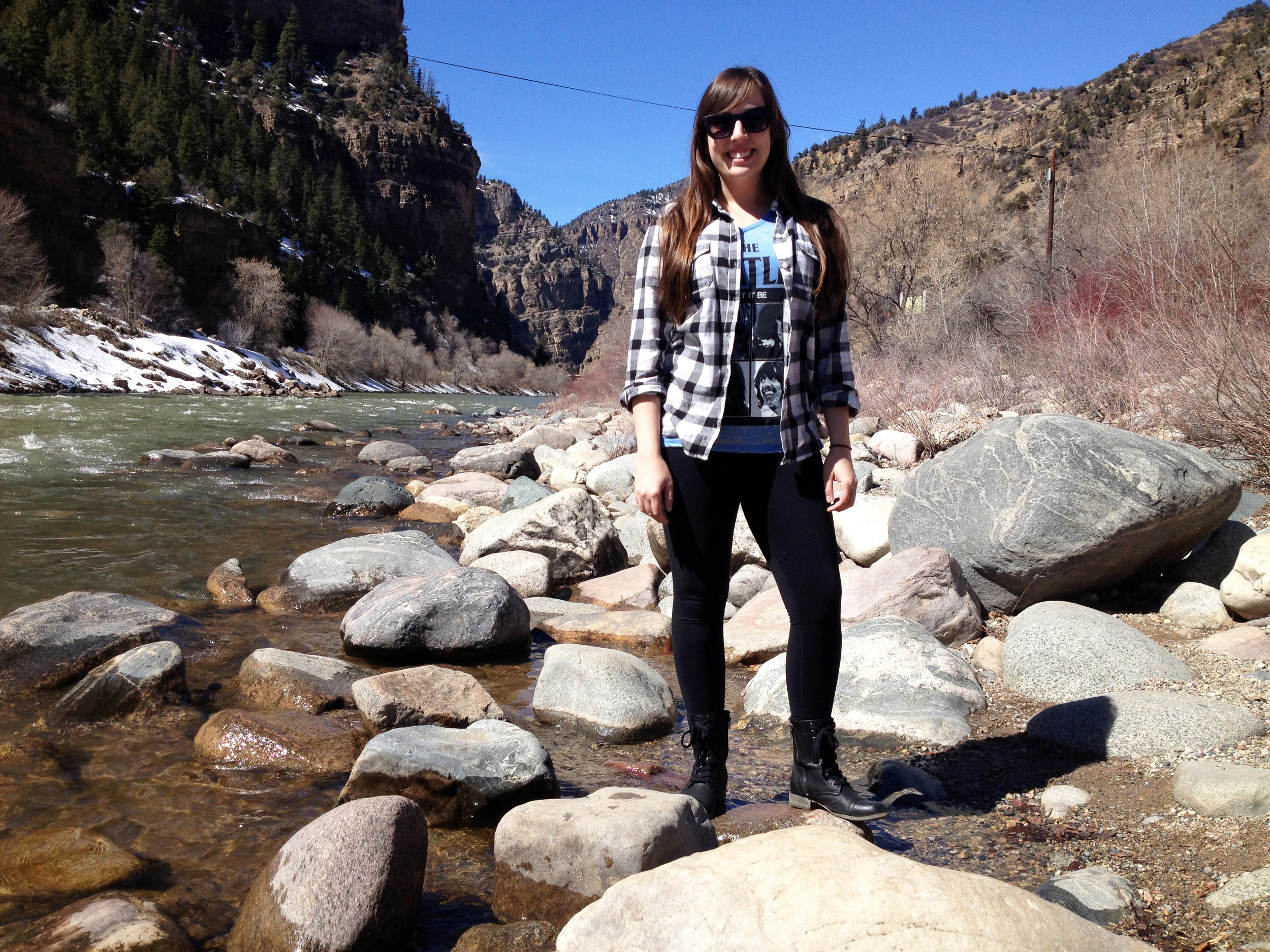 Colorado Road Trip OOTD Plaid Flannel - OldNavy The Beatles Vintage Tee - Wal Mart MIA Boots - Nordstrom Rack