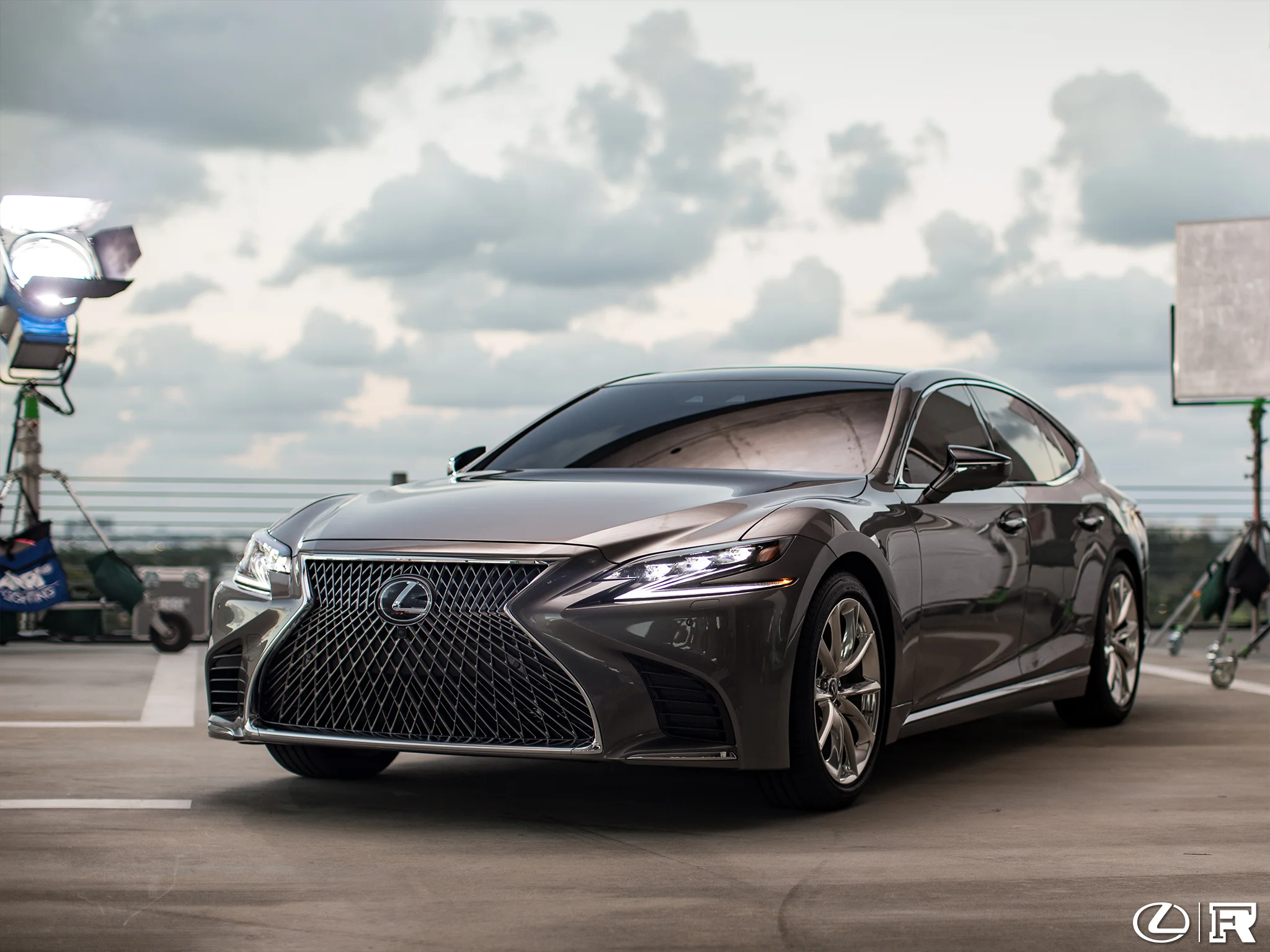 Lexus 2.jpg