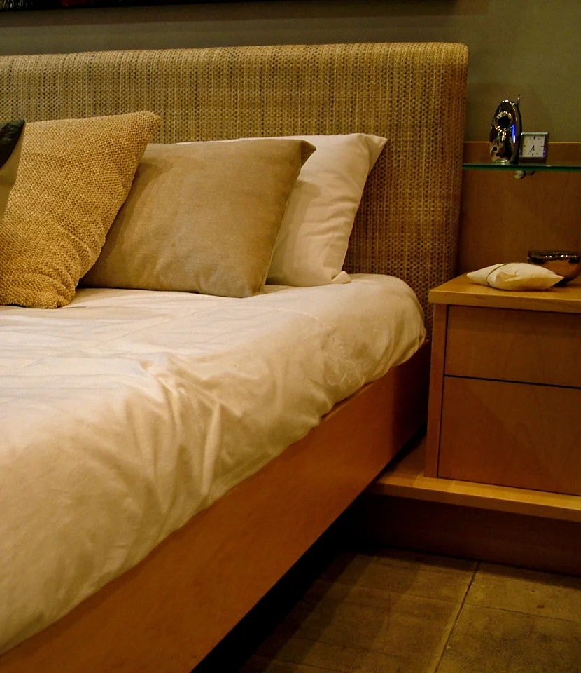 bedroom-bed-linen-1-1512942.jpg