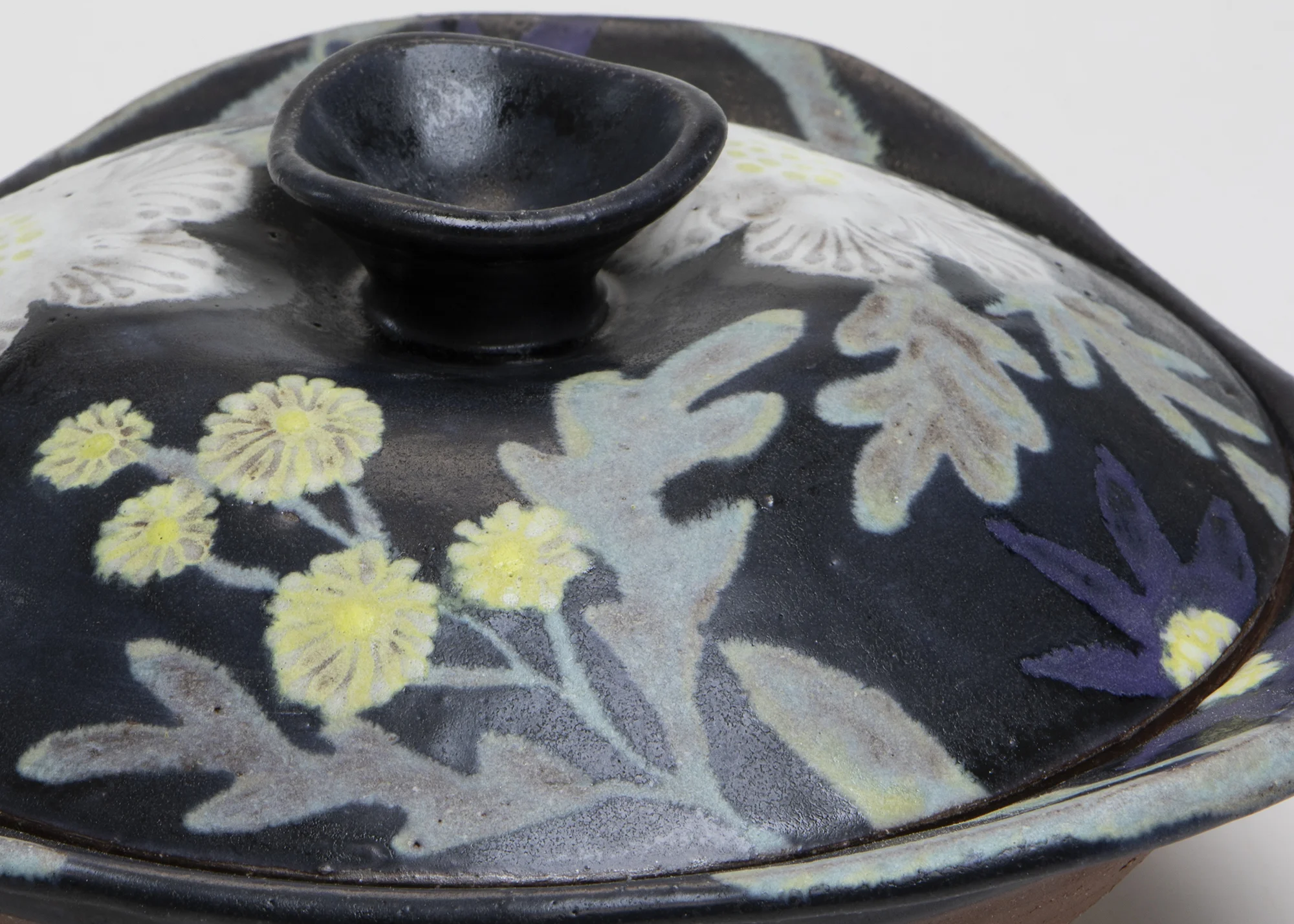 detail of three handle casserole.jpg