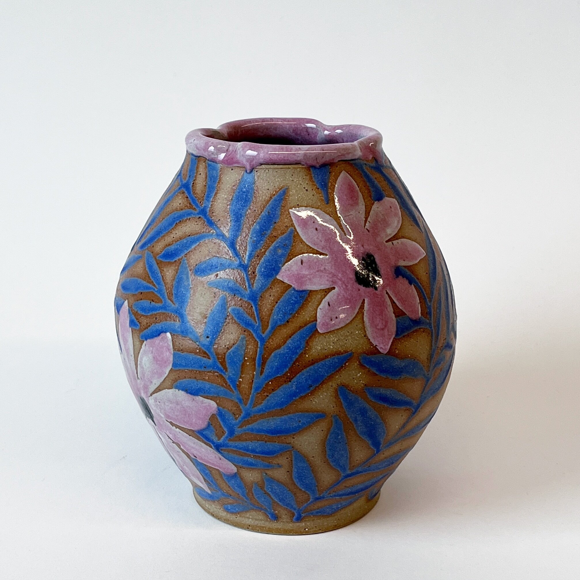 Find this vase and me at @pennmuseum today from 10-4pm as part of Culture Fest along with @theclaystudiophl and @cel.fel .

There will be throwing demonstrations, dance, music and story telling for you to enjoy plus visiting the museum.

Photo: round