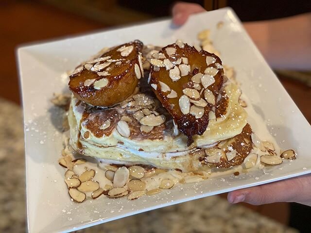 These Caramelized Pear Pancakes are the perfect treat for a gloomy and slightly rainy day like today! We&rsquo;re serving Breakfast all day!!
.
.
.
#pancakes #ocrestaurant #restaurantlife #workflow #breakfast #foodies #foodie #ocfoodies #ocfoodie