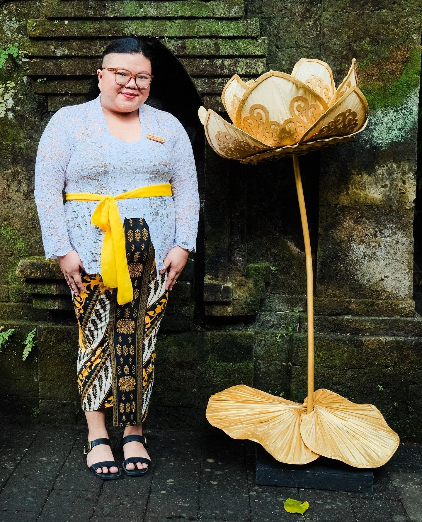 She's proud to be slightly taller than the lotus decor. Just kidding, you look so cute, Michi! #eventprofs #readytowork