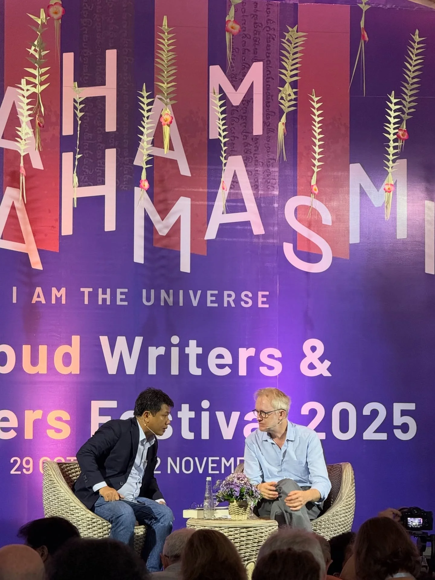 Day three of the 22nd @ubudwritersfest! Such a pleasure to be enjoying this festival and the incredible writers visiting Bali to share their stories. From history to poetry and non fiction, the stories will stay with us for a long time! #literaryfest