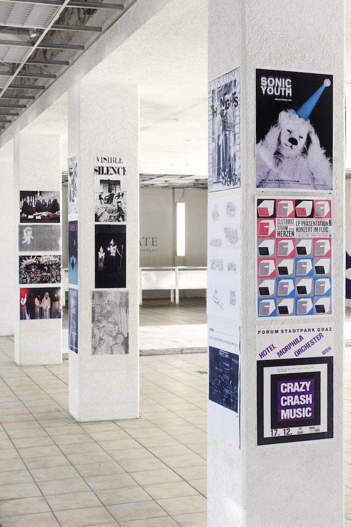 Glitter. Dusseldorf. Curated by Anna Ebner