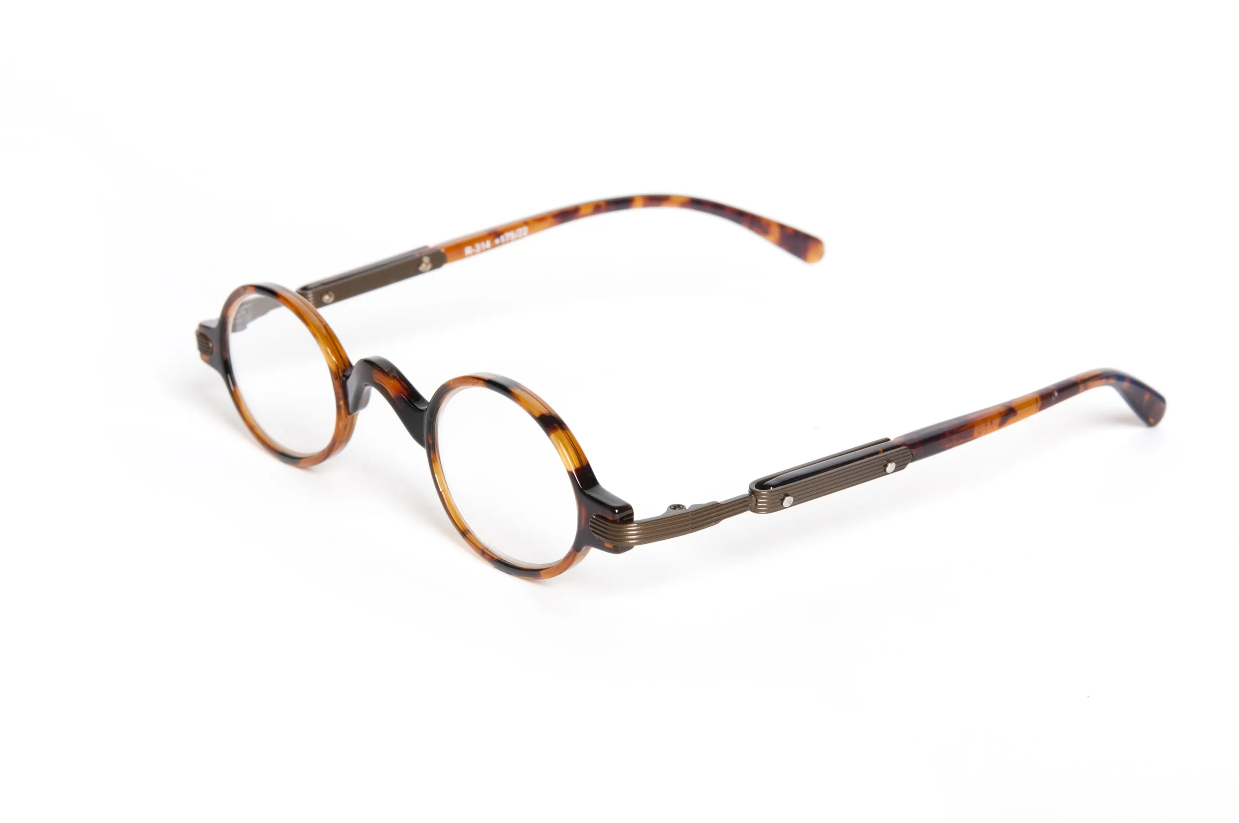 Classic round readers with v-bridge