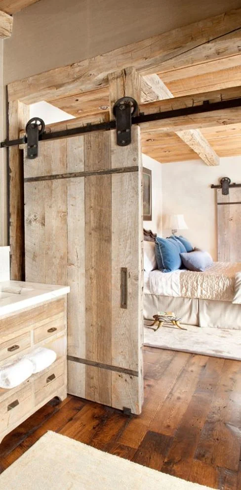 And last but not least... the bedroom... there is something about old, recycled wood that makes the bed frame an even more sacred place. .Whether it is a simple backsplash on the wall or an entire framing of the mattresses, natural wood brings out the best in interior design. And the best way to spruce it up even more? Edison lights!!!!