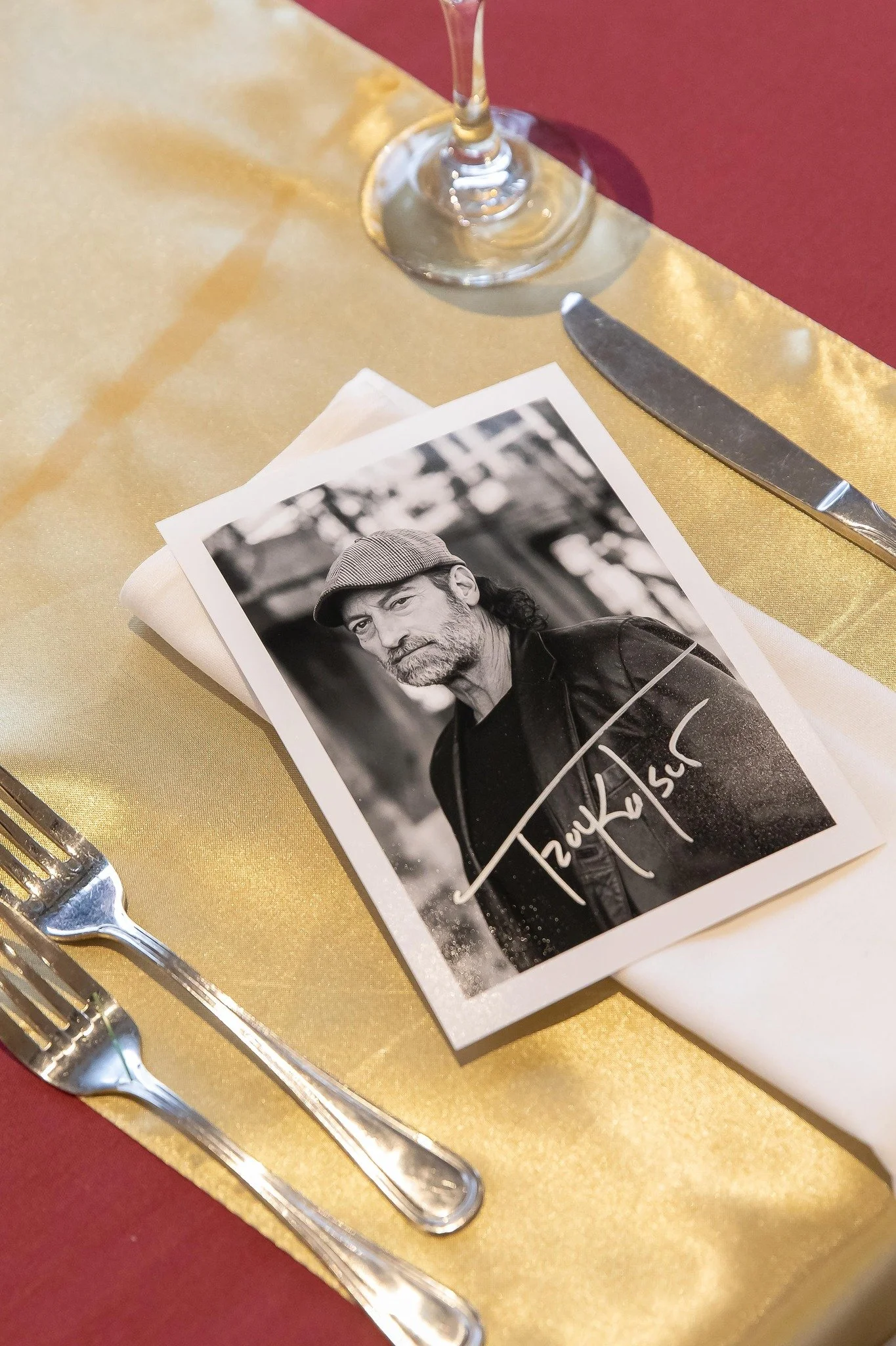 Signed photo for all.jpg