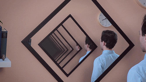 mirror.gif