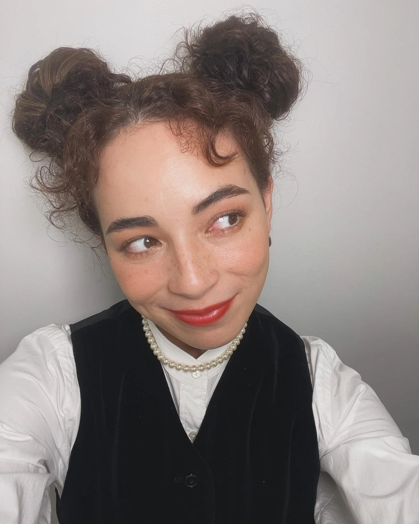 楽しい撮影でした♡
関係者の皆様ありがとうございました！

カーリーヘア、やっぱり可愛い😍

#カーリーヘア#くるくる#curlyhair #curlyhairstyles #makeupartist #mickyhair