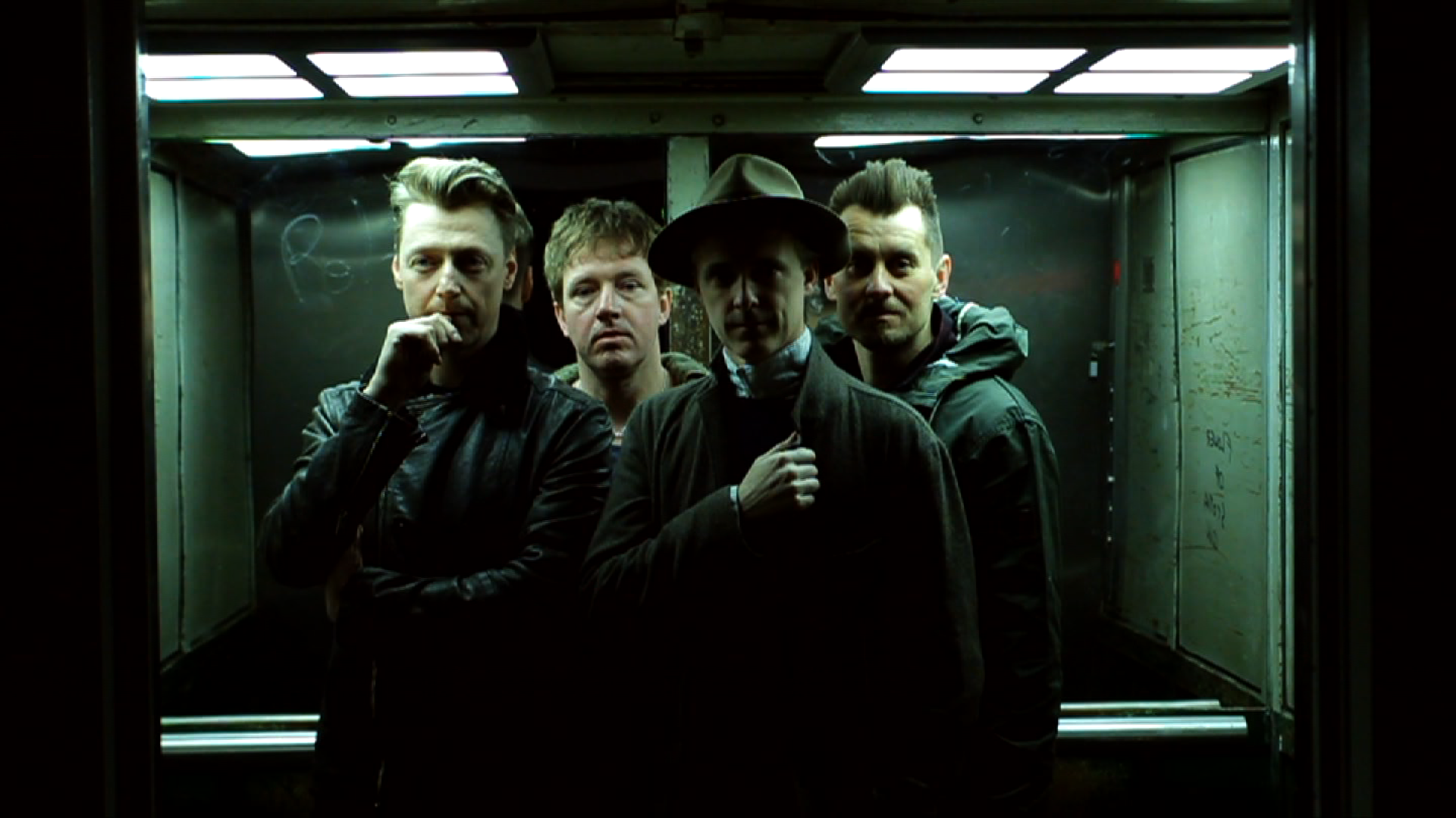 TRAVIS - DOCUMENTARY