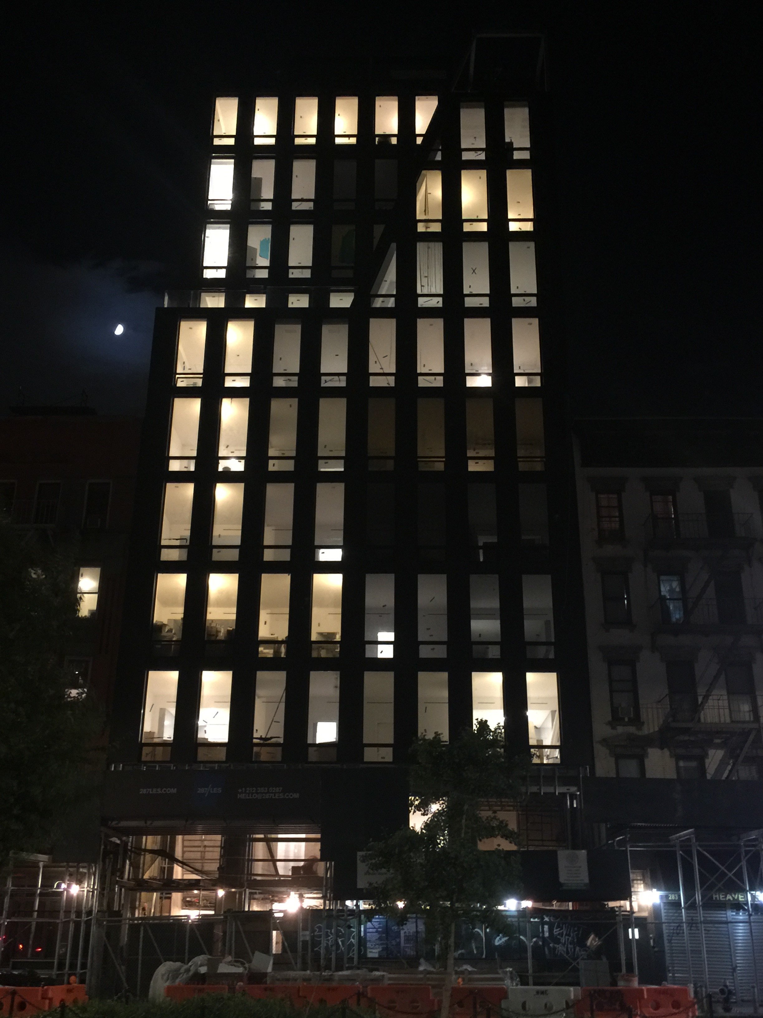 287 LES at night_101818.jpg