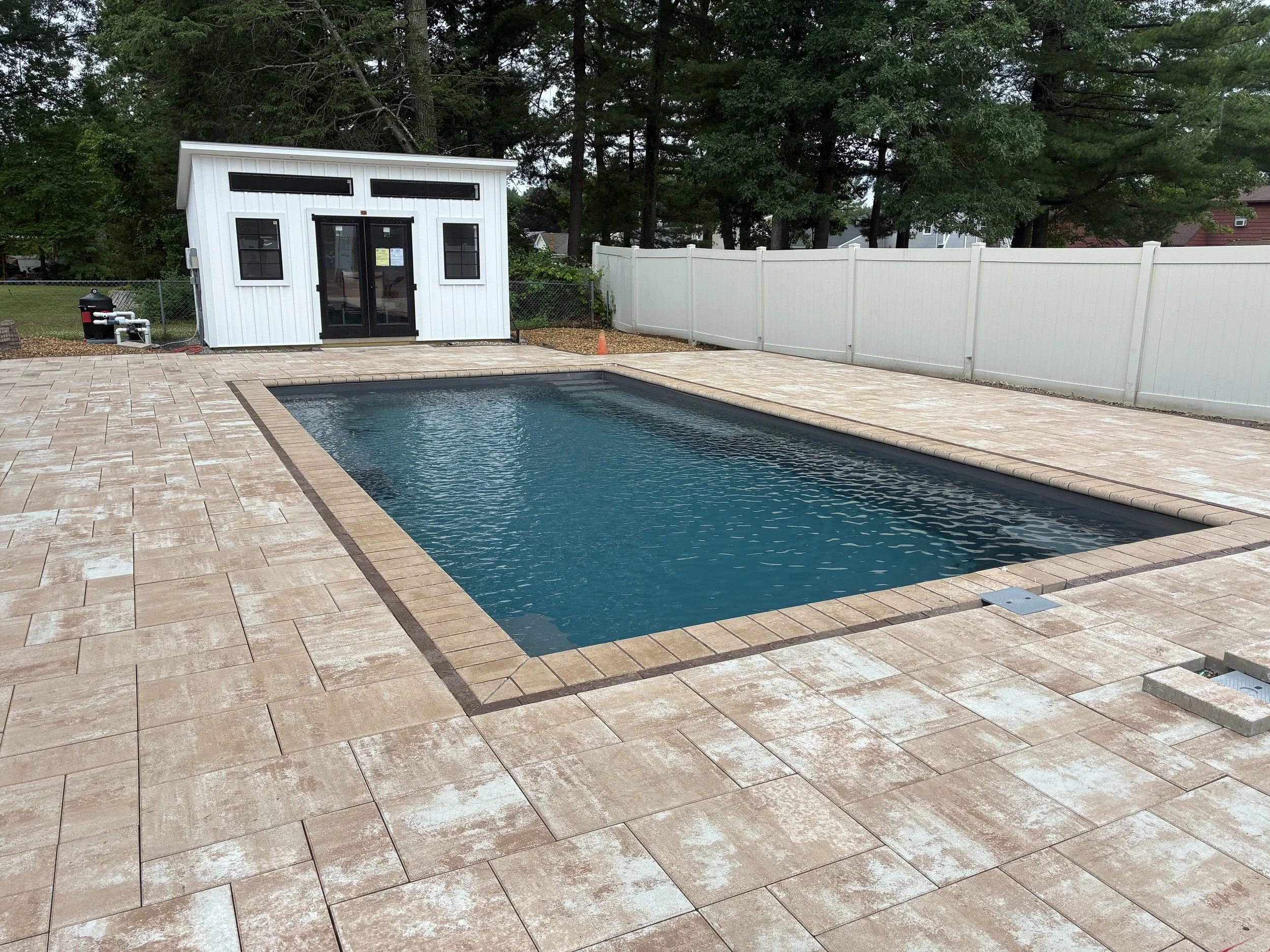 hardscapes_pool_after_03.jpeg
