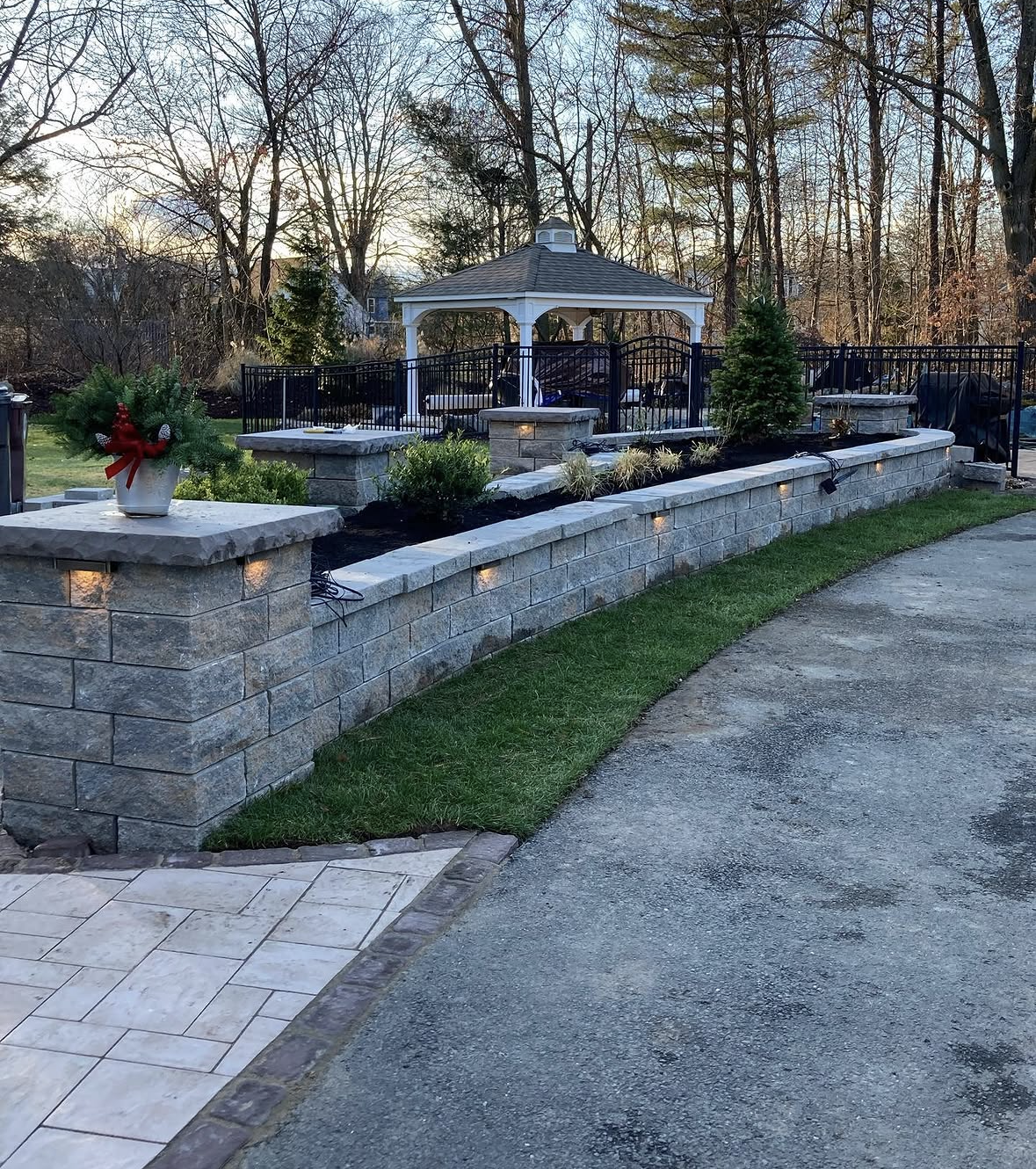 hardscapes_lighting_after_01.PNG
