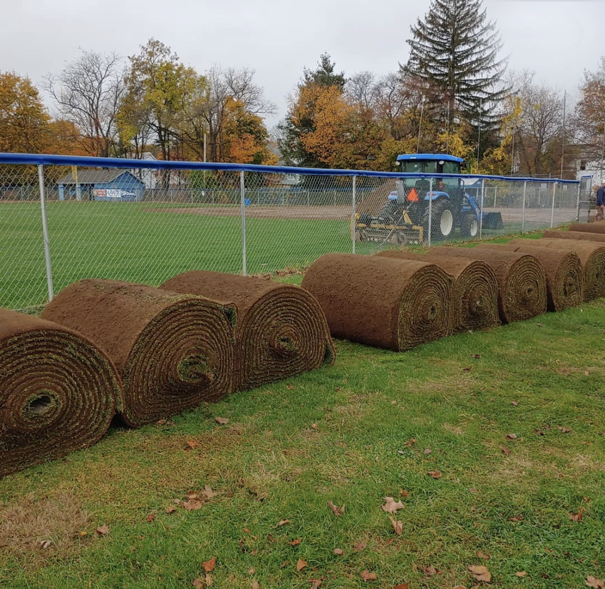 fieldrenovation_cross_during_02.PNG