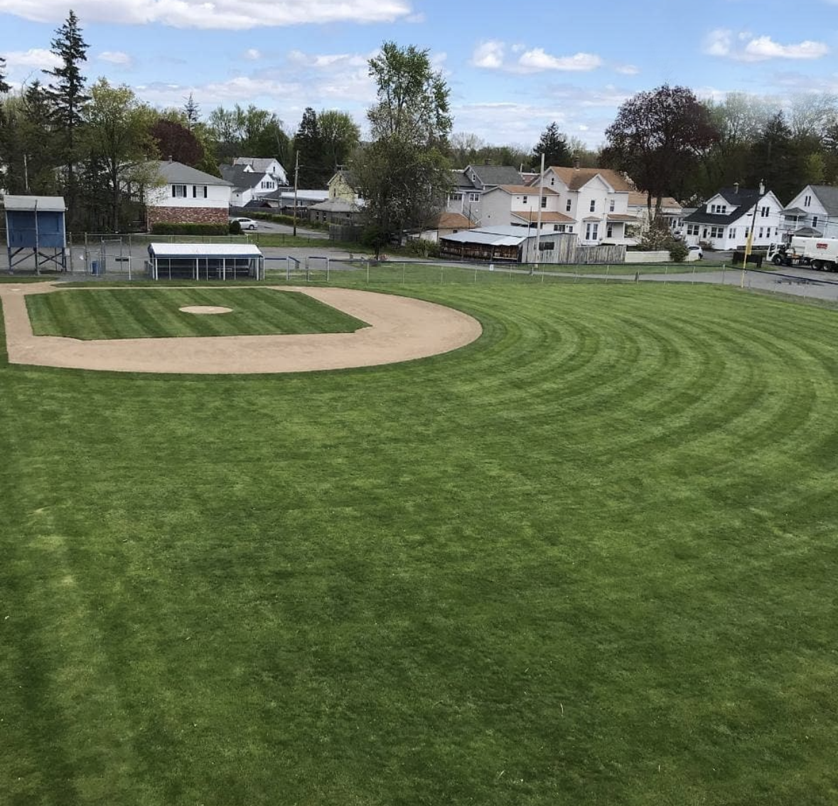 fieldrenovation_cross_after_03.PNG