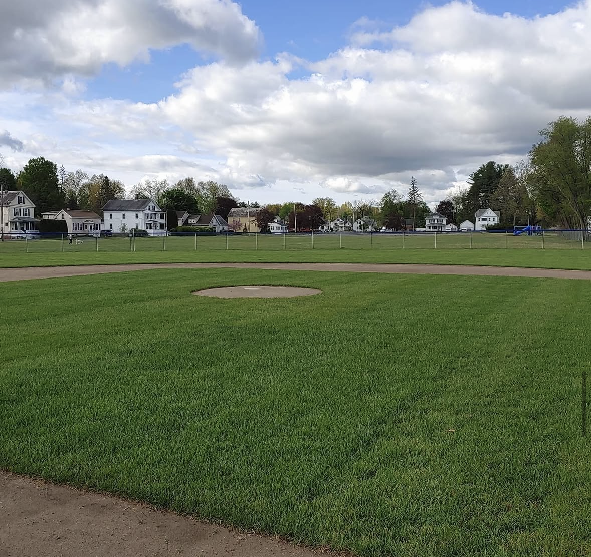 fieldrenovation_cross_after_04.PNG