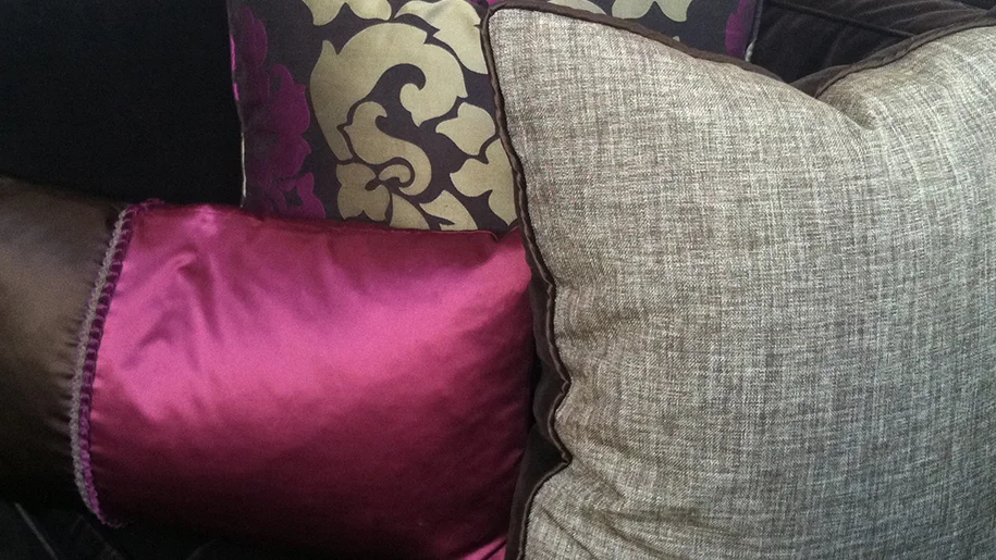 Pillow Detail.jpg