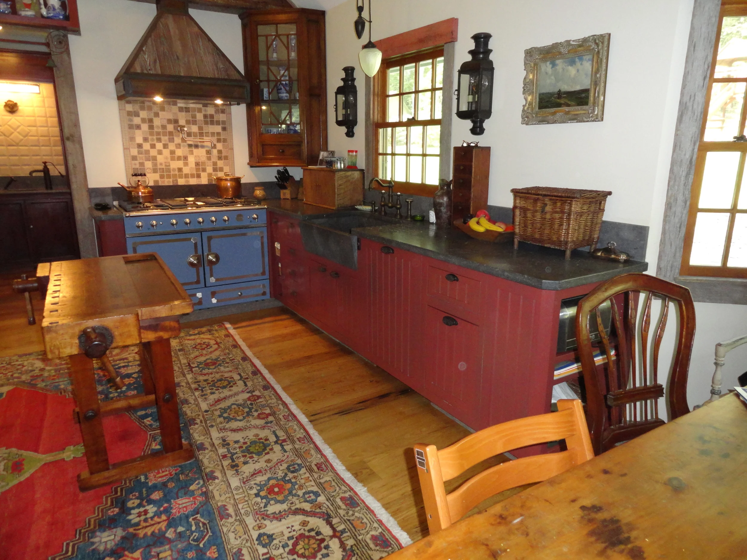 Armine 92. plus painted cabinets 020.JPG