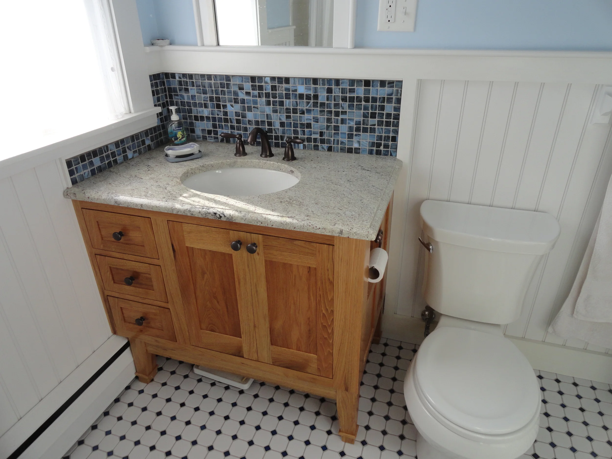 harwich vanities 002.JPG