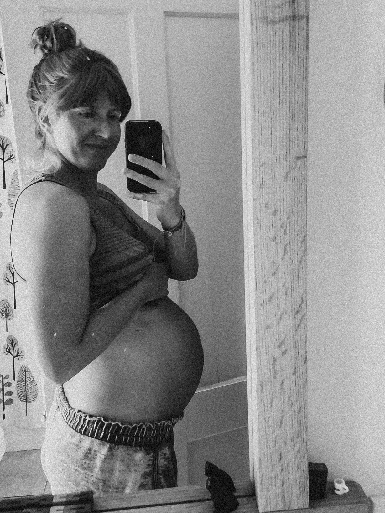 8 hours into labor selfie. 