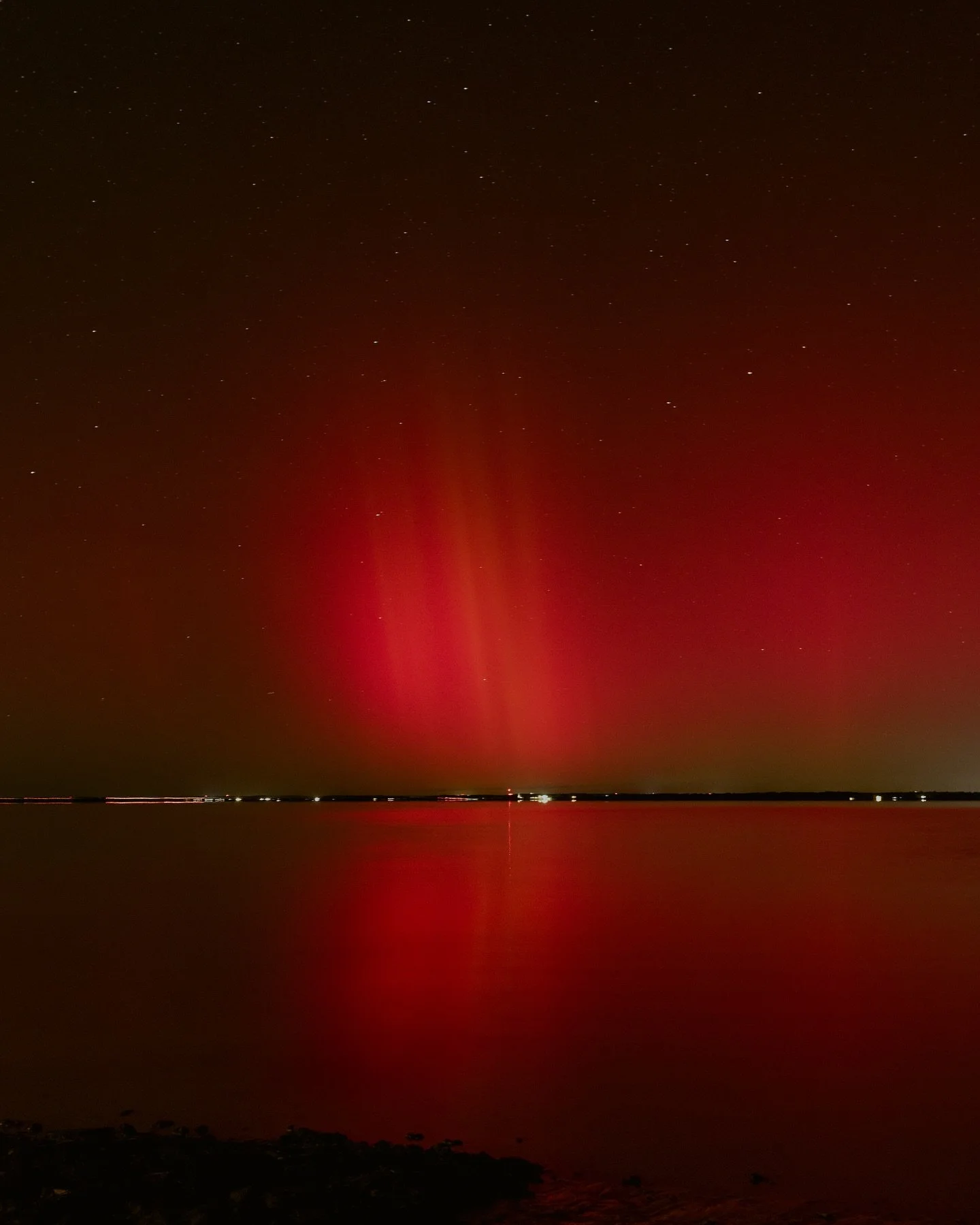 northern lights over the choctawachee bay, florida. seeing the aurora in florida really does it for me. :)

#northernlights #sowal #30a #lovefl #hey30a #visitfl #auroraborealis #northernlightsflorida