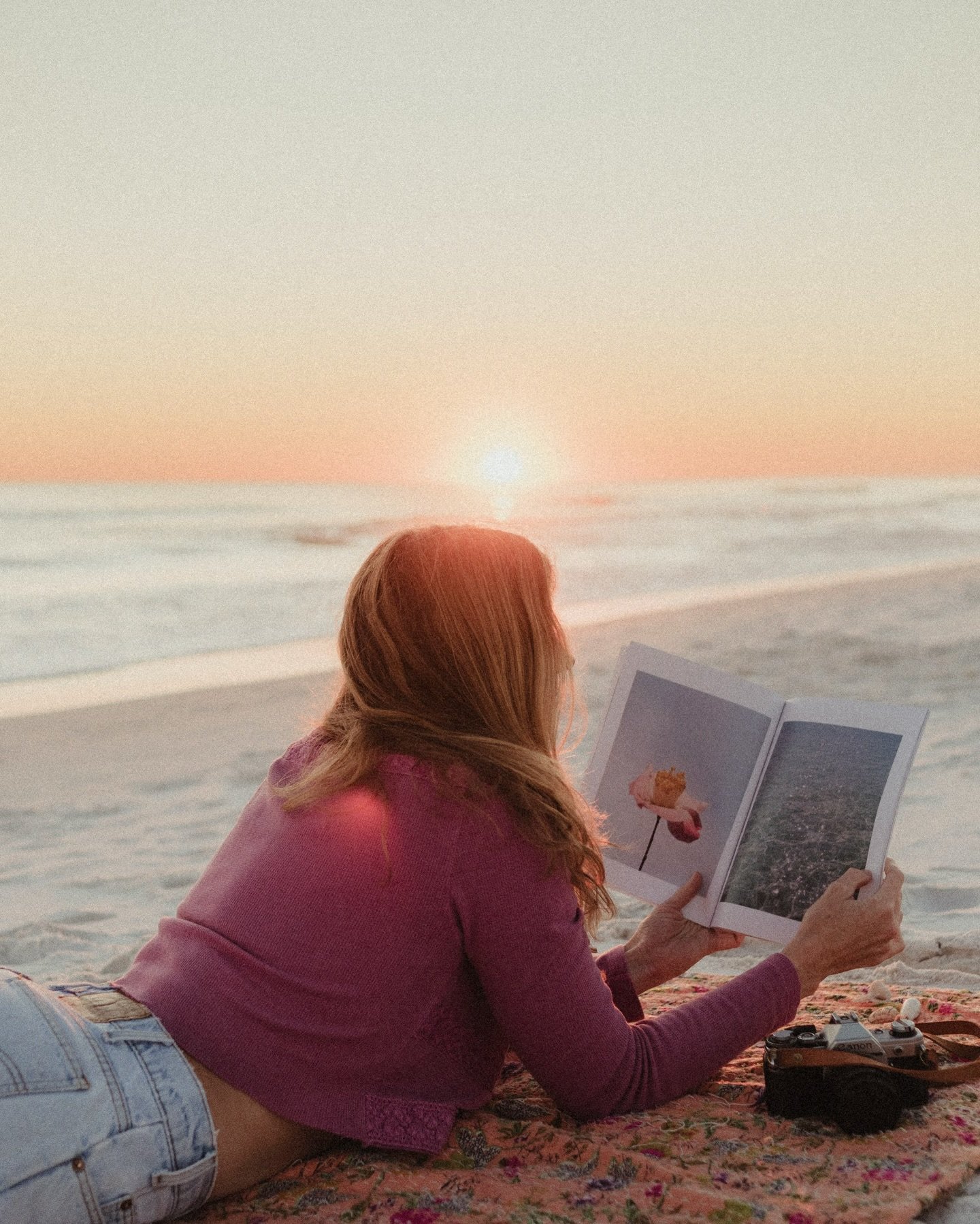 made a book from some of my favorite frames over the last six months. shot entirely along the emerald coast. mostly 35mm film, with a few polaroid scans and collages.

made for slow looking and meant to be held.

coastal studies, volume 1

&mdash;
av
