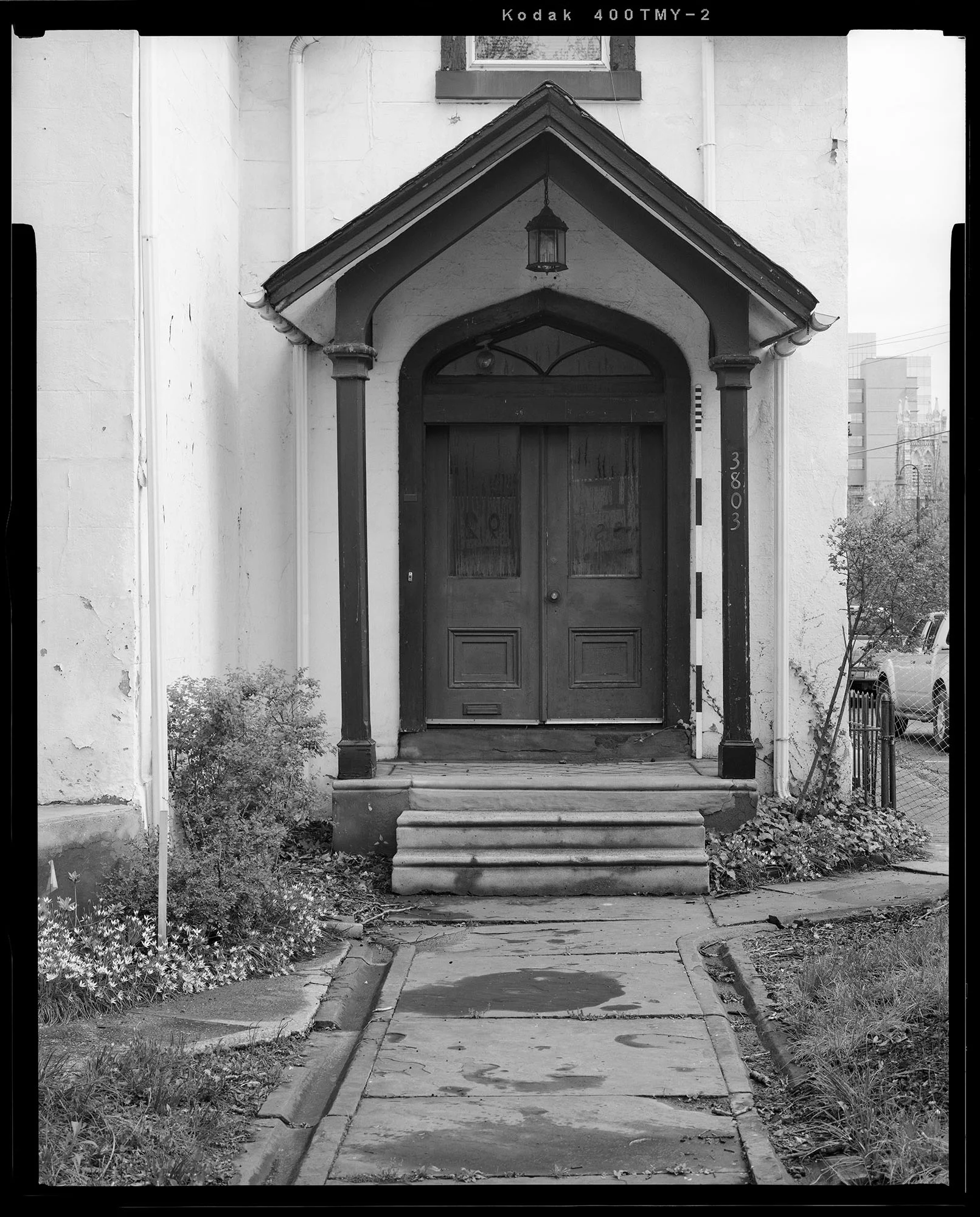 Main_Entrance_w_scale_stick.jpg