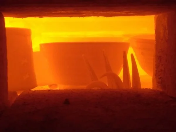  Cones Bending as the kiln gets hot! 