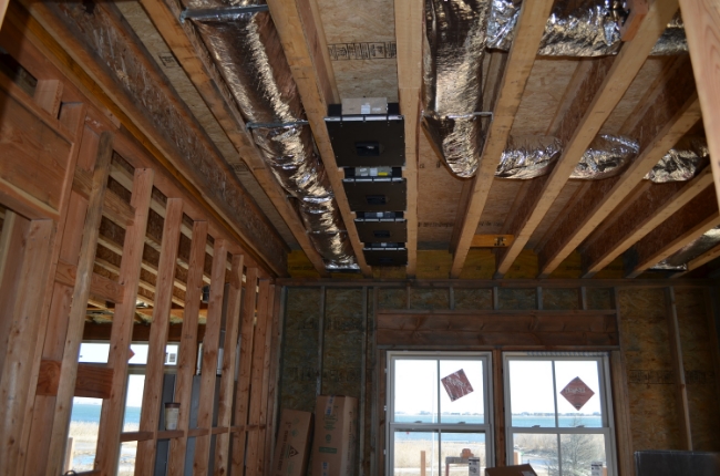 Wall washers in the guest bedroom