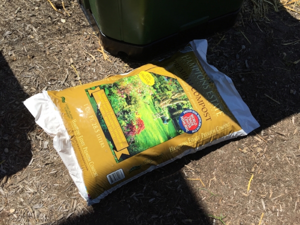 Organic compost to "seed" the bin