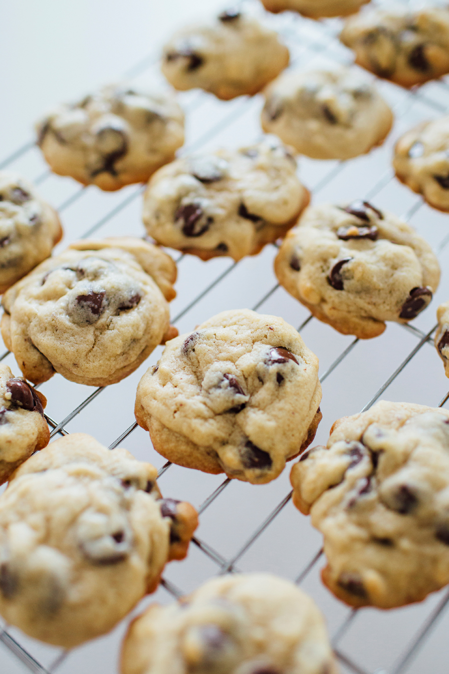 brookecourtney_recipe_chocolatechipcookies-9.jpg