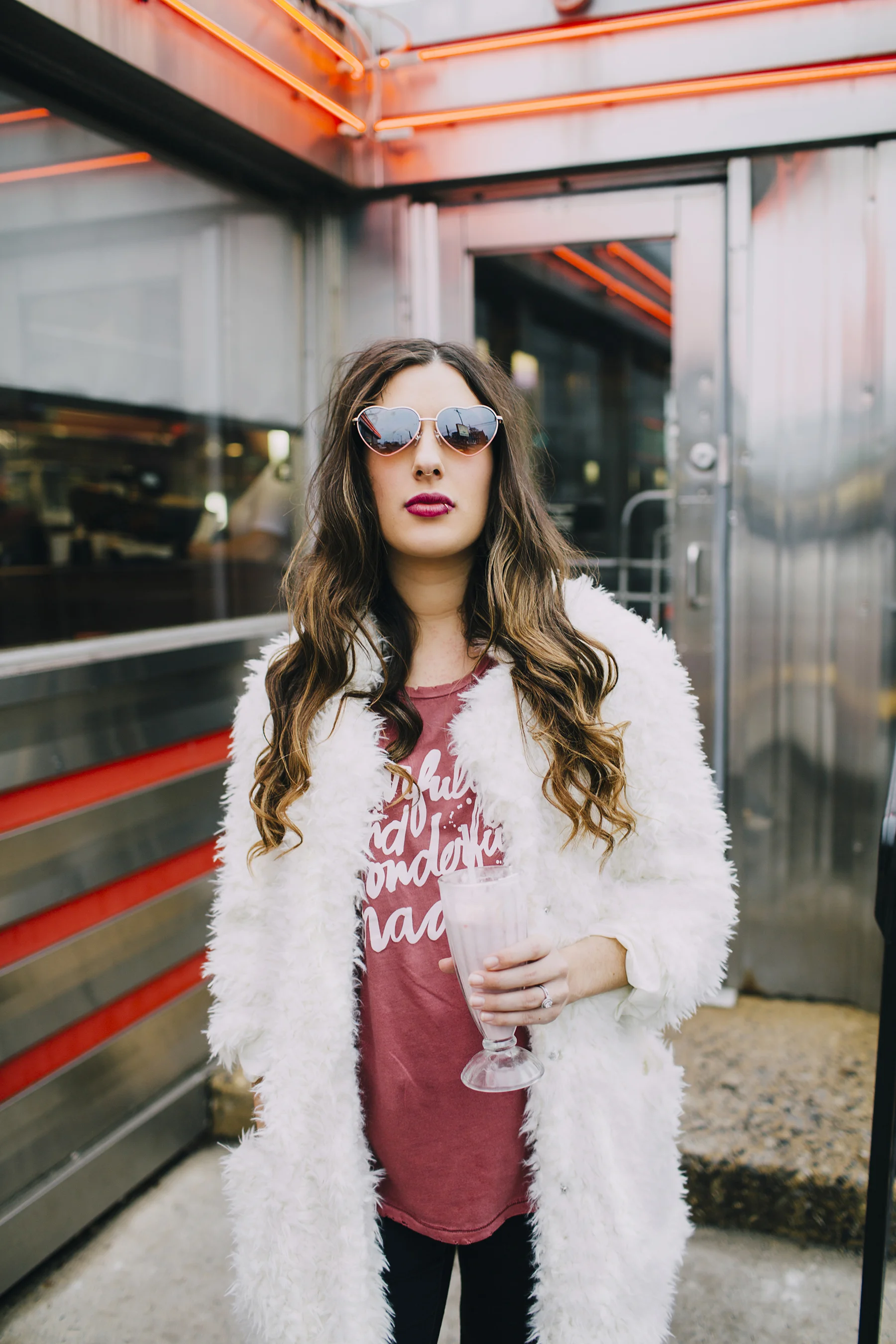 SecretMessageTee_Diner_walkinlove027.jpg