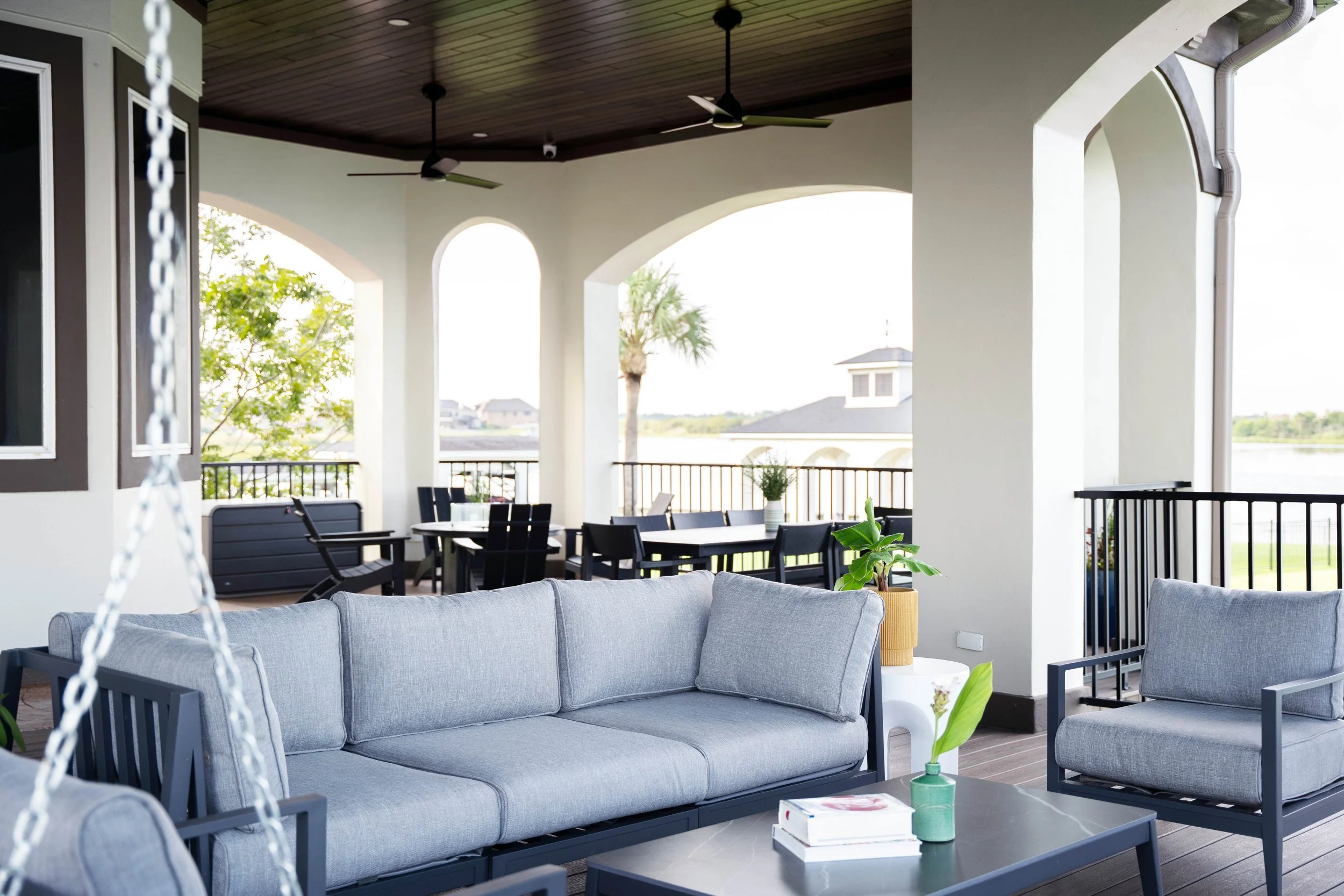OutdoorSeating2.jpg