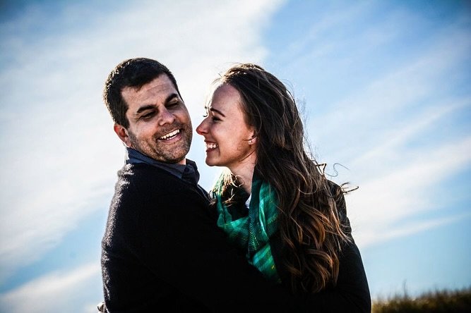 Love in the Details! 💥

I call it visual poetry for a reason! 
It&rsquo;s the act of collecting moments to tell stories in an artistic way!

Photographing these two was like watching a really great romantic movie and I didn&rsquo;t want to miss a th
