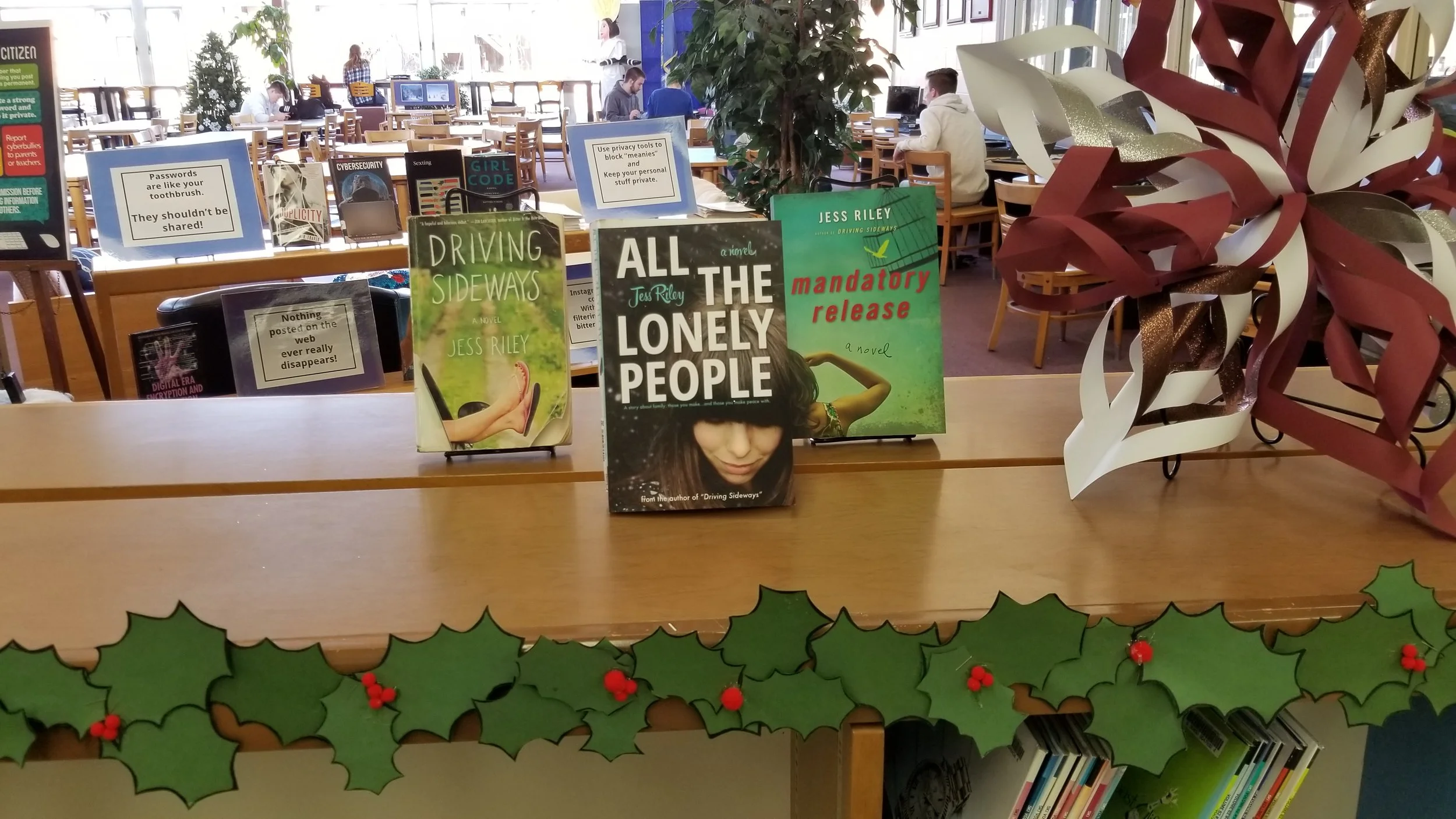 Author Jess Riley Visits Oshkosh West High School