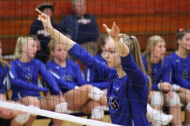 Senior Spotlight: Johanknecht spreads positivity, team unity now more than ever