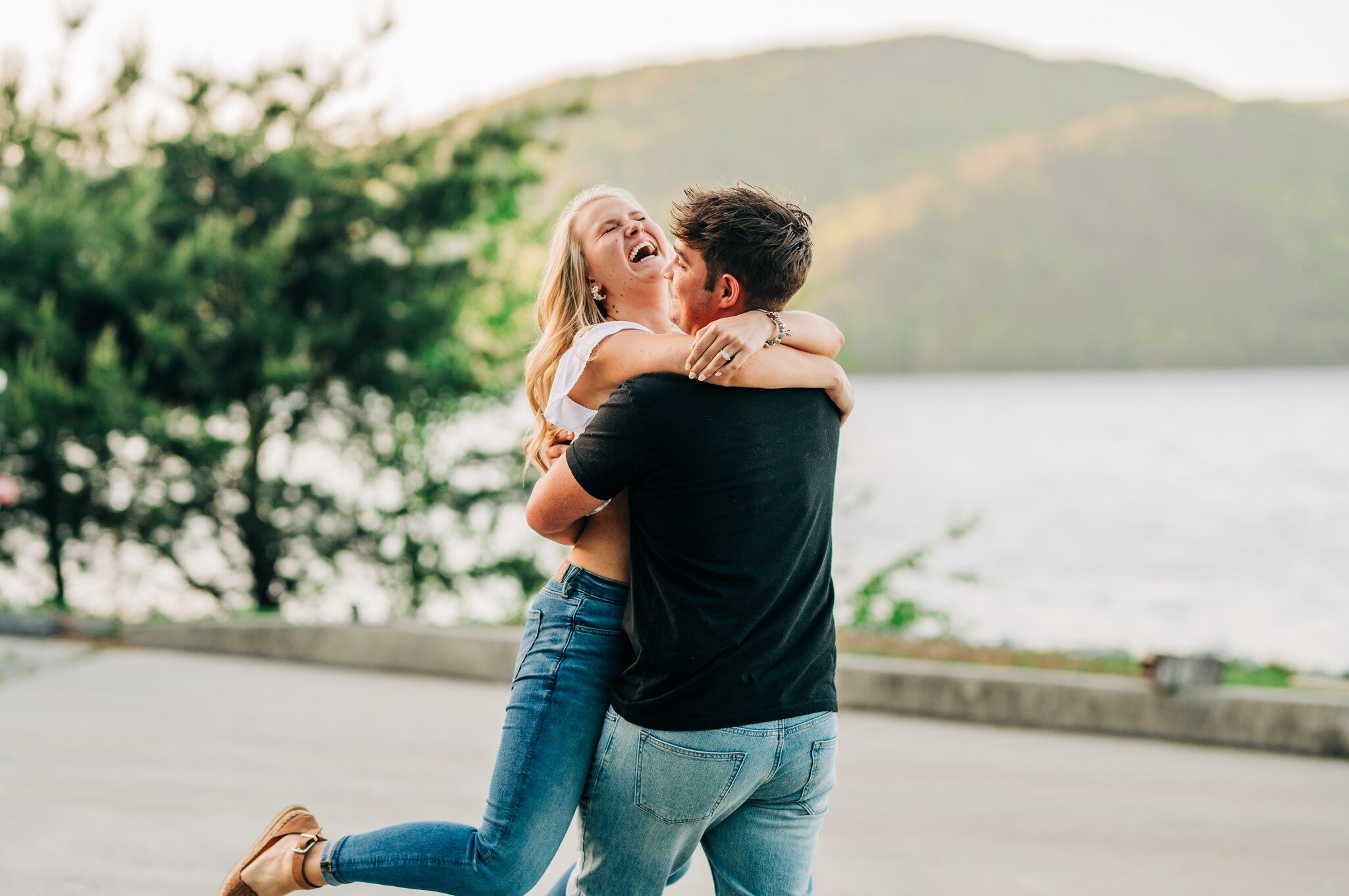 Jordan + Samantha 🤍

Hands down, engagement sessions will always be one of our favorites! 😍

You want to know why? An engagement session gives you (the couple) the chance to relax, get romantic, have some fun, and escape the stress of wedding plann