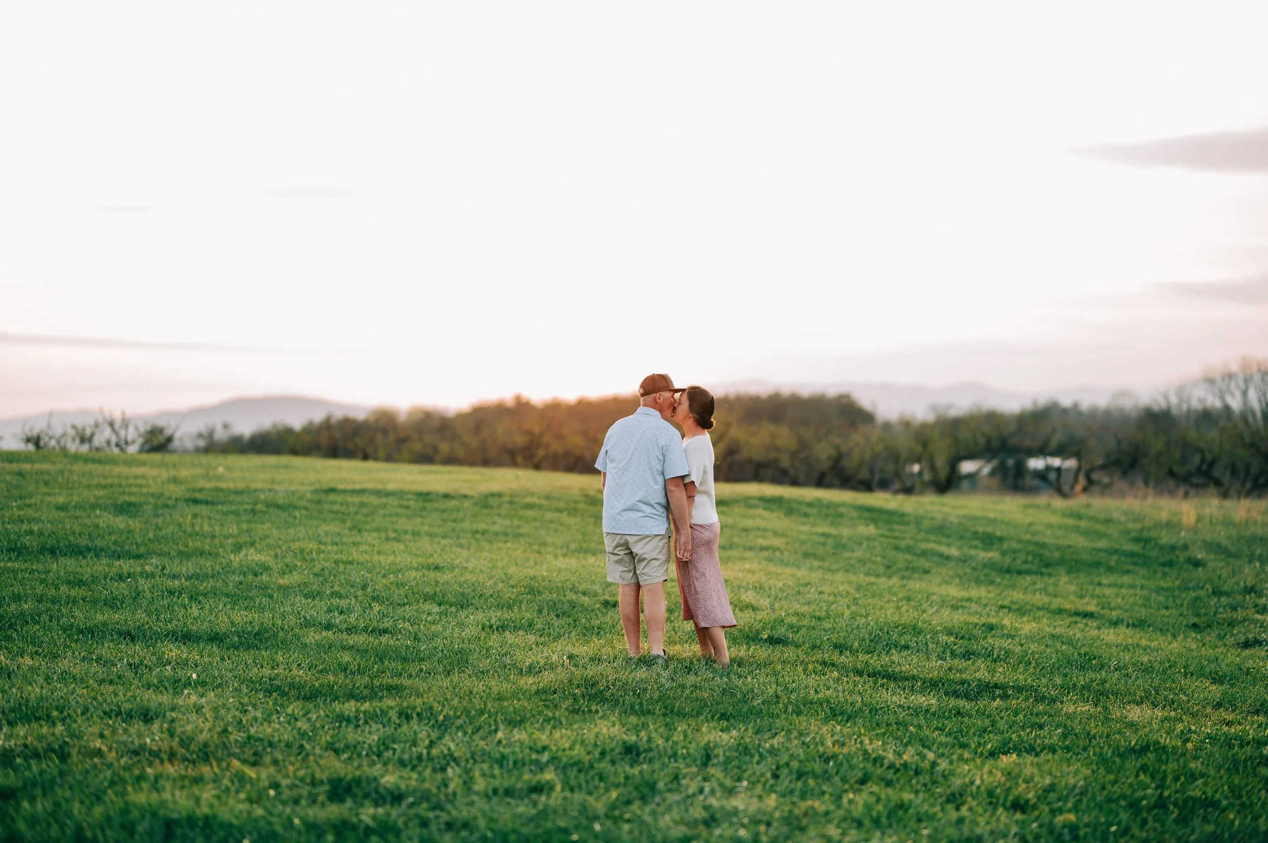 Hank + Tish | Spring Engagement Session 