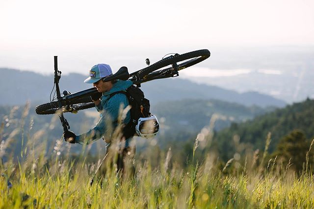 On the way up w/ @danecroninphoto [Boulder, CO - July 2019 - @senderopc #optoutside #getoutstayout #solarlife #explore #wanderlust #mountainbiking #spiritofthewest #soulofthewild]