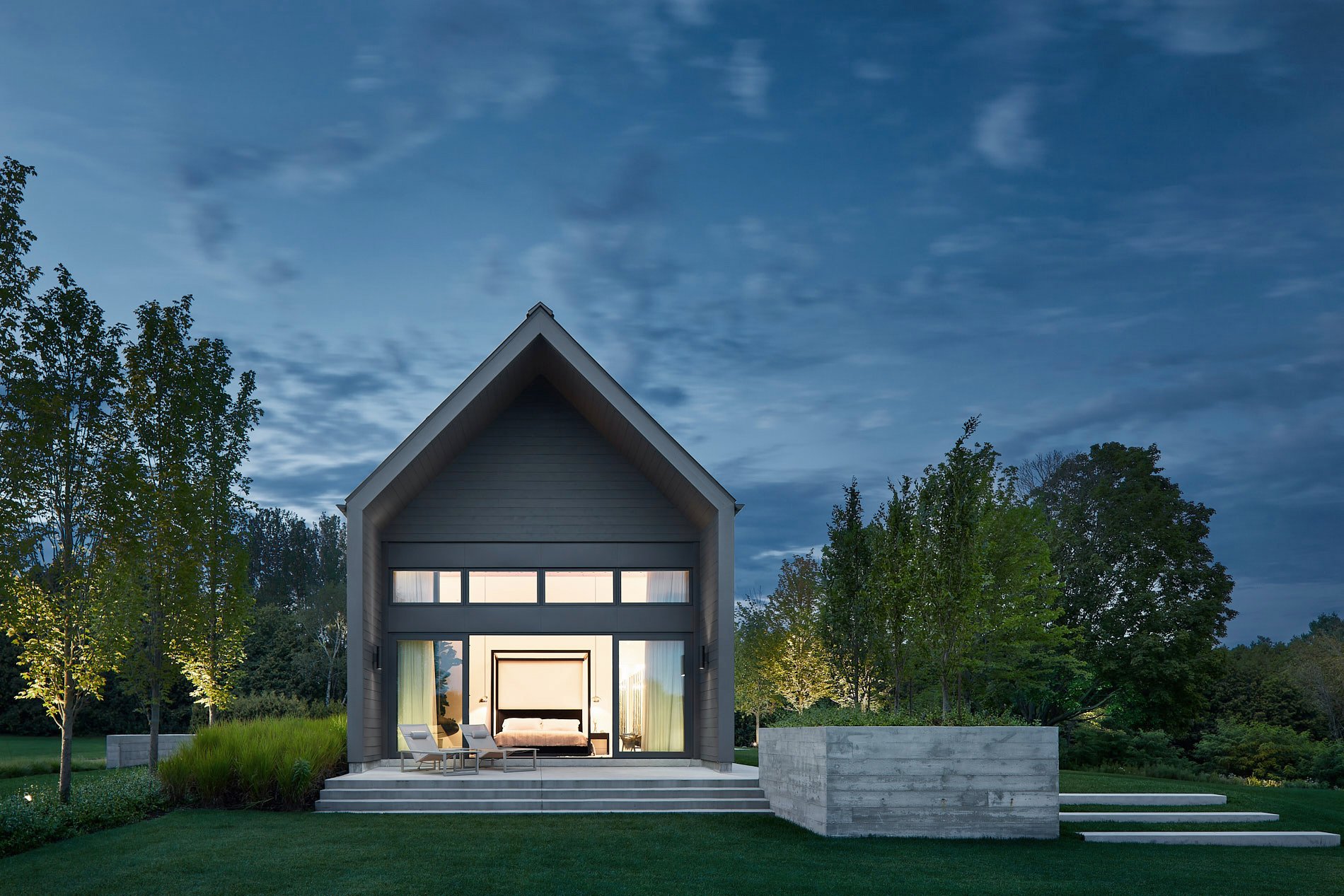  Location: Ganaraska, Ontario / Size: 500 sq m / Completed: 2017  Photos by: doublespacephoto.com / Interiors by: and-daughters.com / Construction by: denbosch.ca   