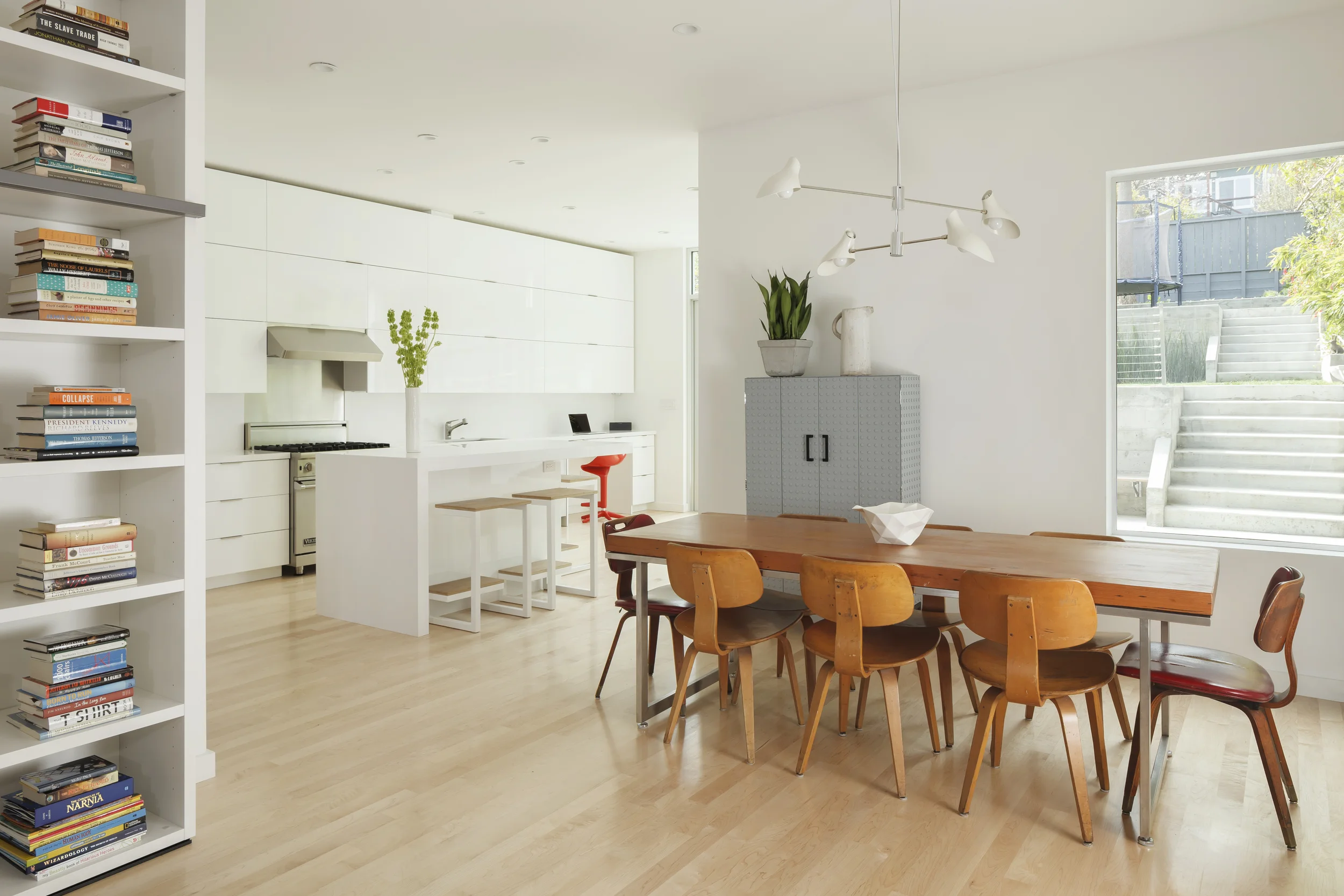 Dining_7379.jpg