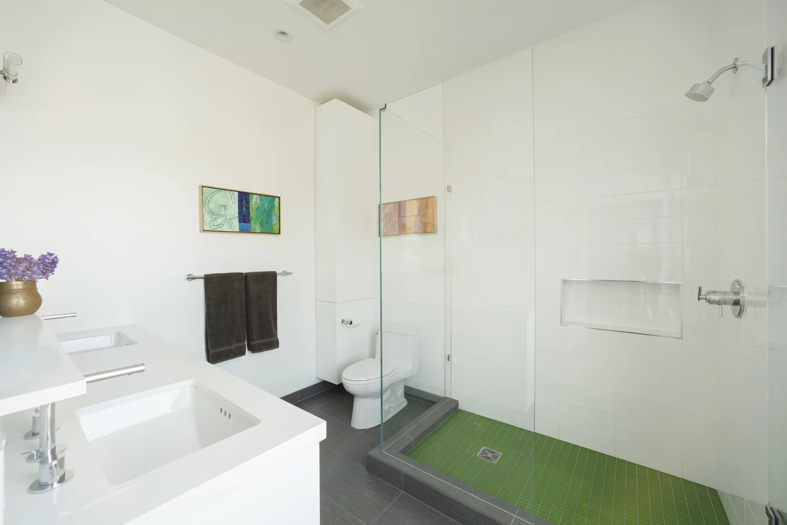 Master_Bath_7404.jpg