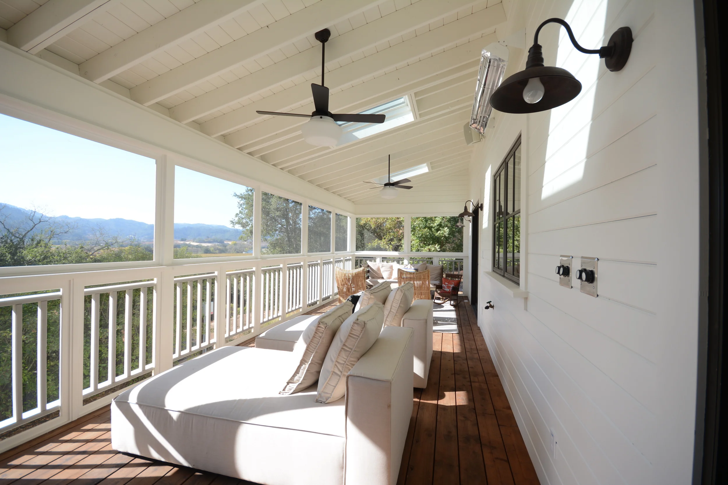 porch8 .jpg