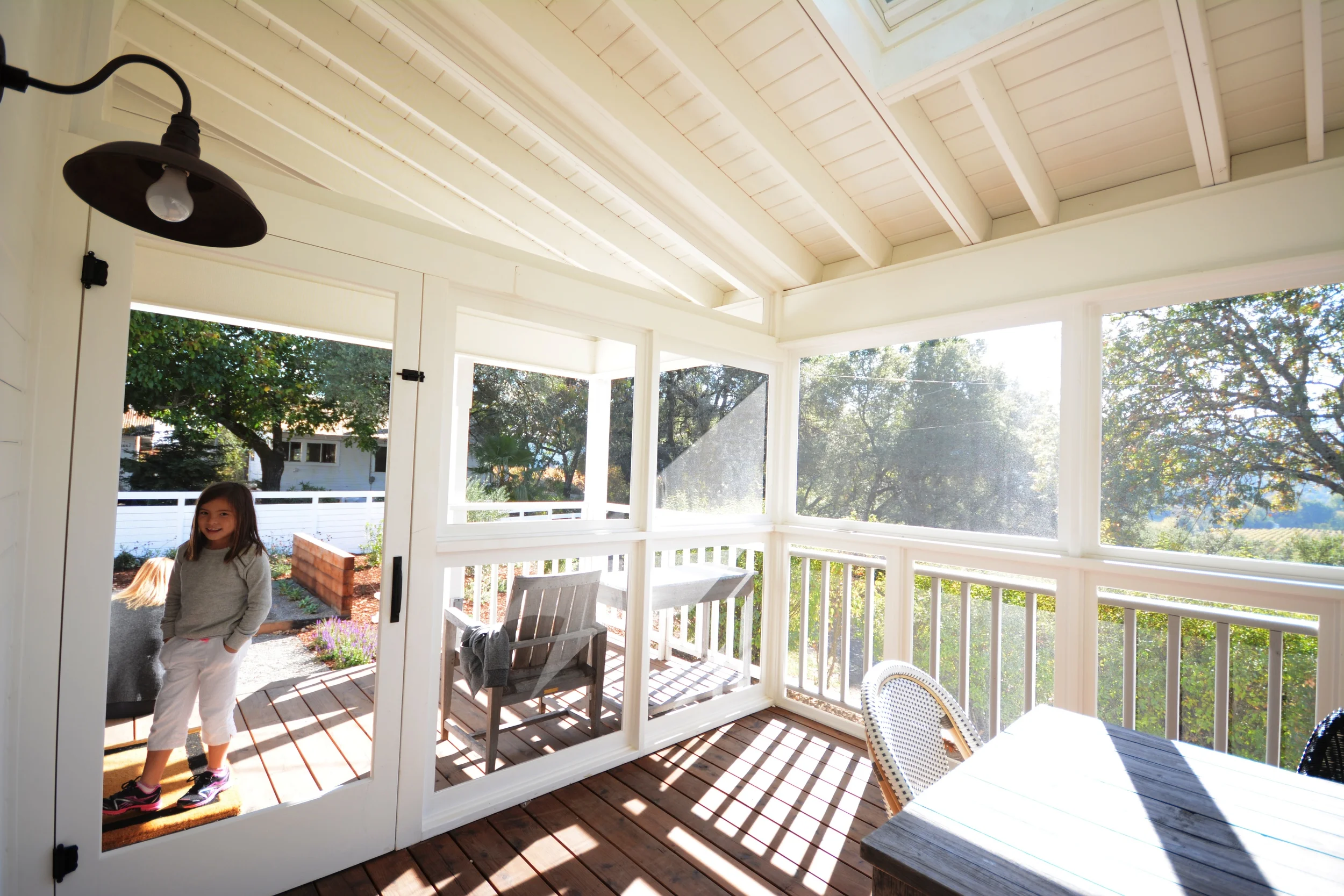 porch15 .jpg