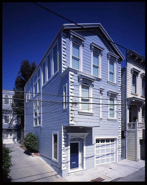 iseler exterior.jpg