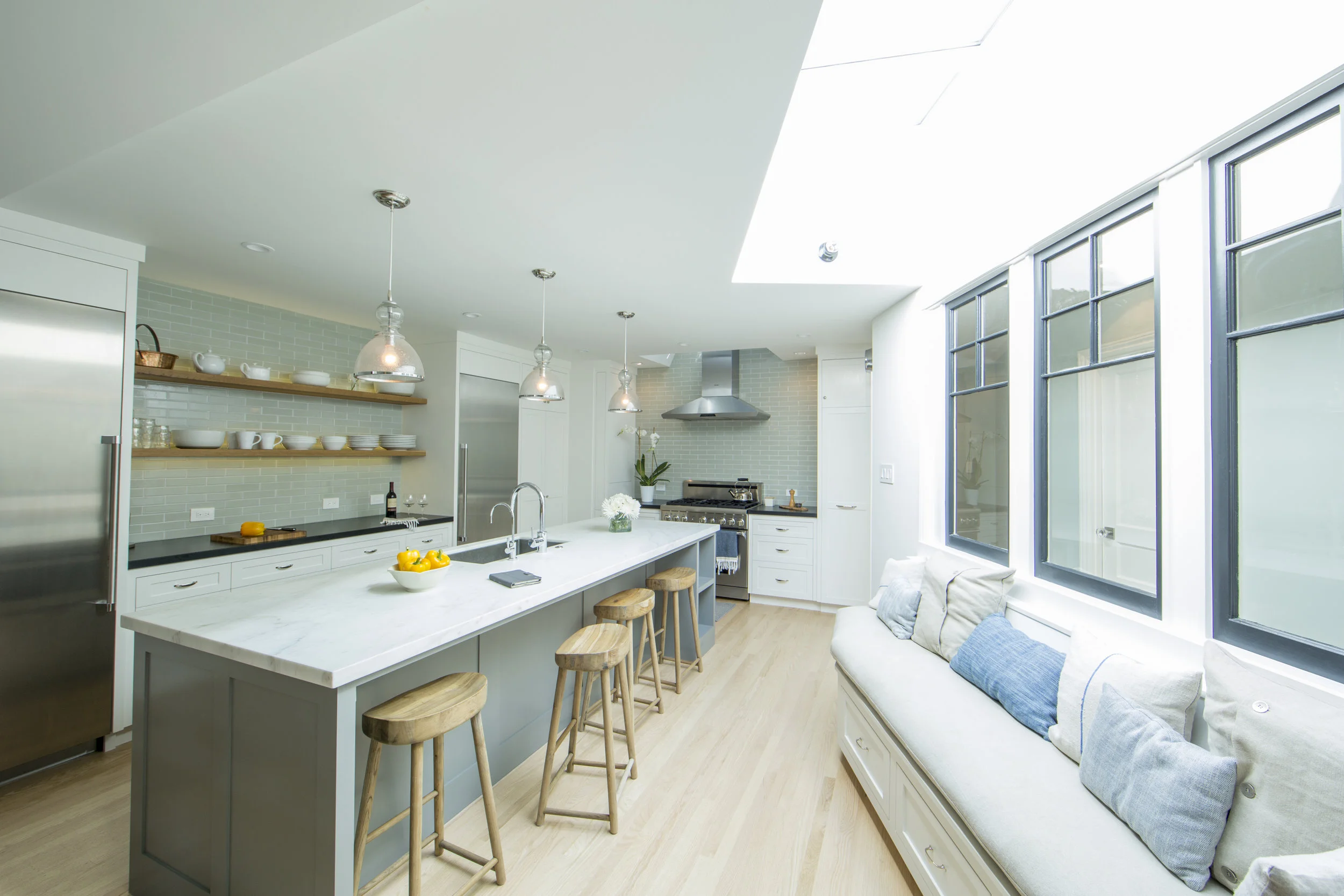 Kitchen 2750-16.jpg