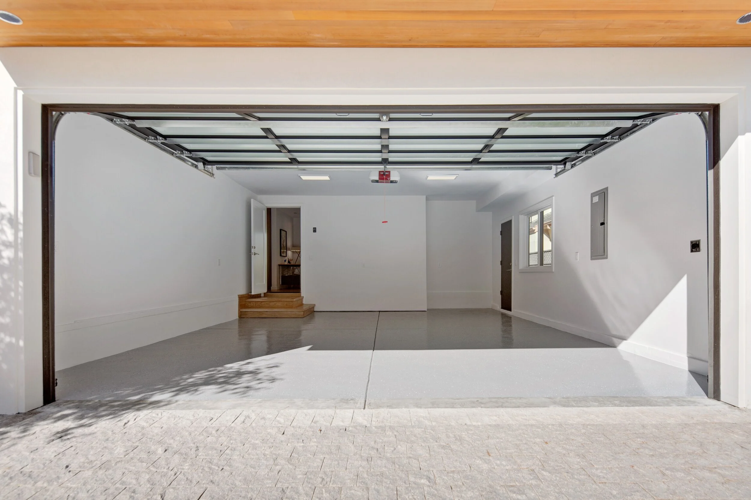 Palo Alto garage design